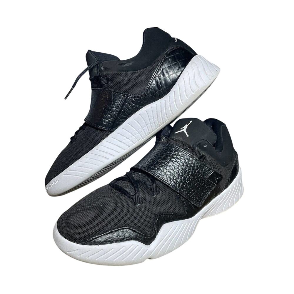 Nike Jordan's J23 Black and White‎ Sneaker's Men's Shoe Size 12 No Box